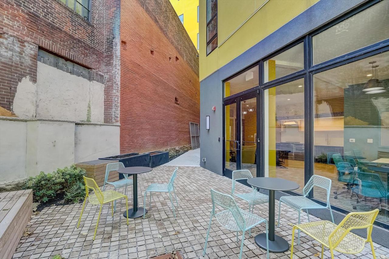 Frontdesk The Glenwood Apts Brewerytown Philadelphia Leilighet Eksteriør bilde